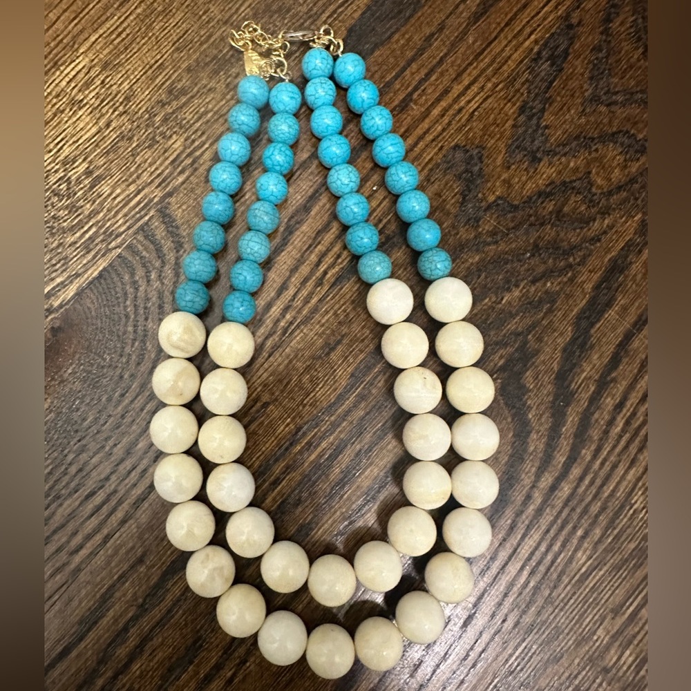 Statement necklace
